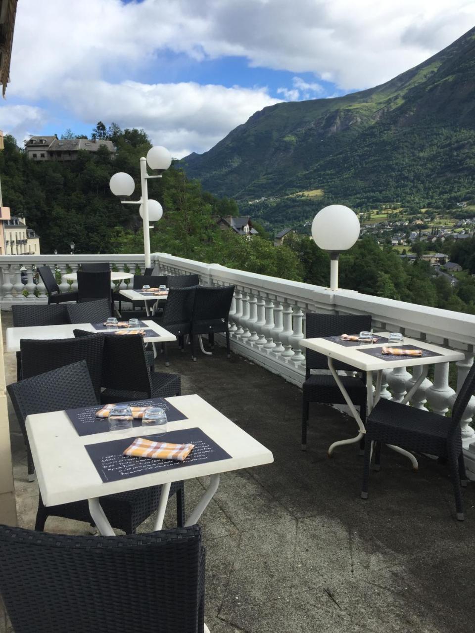 Hôtel Panoramic et des Bains Luz-Saint-Sauveur Exterior foto